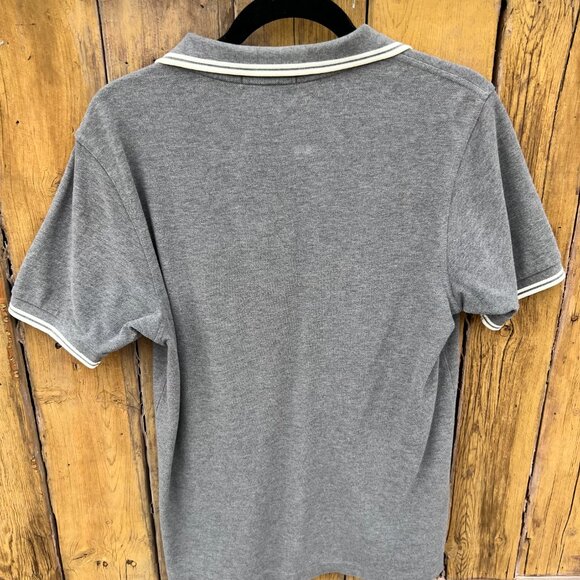 Fred Perry Polo Shirt Men M Gray Slim Fit Tennis Casual Very good condition - Picture 2 of 5